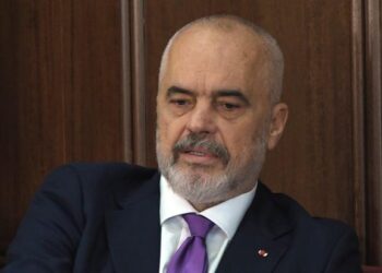 Distancim nga Ahmetaj? Rama: Lojtarët në skuadër lëvizin në role të ndryshme, llumi nuk mbaron