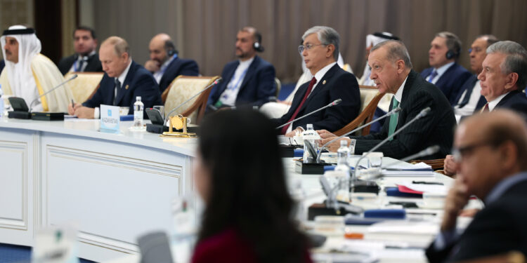 Rusi-Ukrainë/Erdogan: Prioriteti ynë është t’i japim fund gj*kderdhjes!
