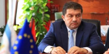 Tjetërsimi i pronave në bregdetin e Shëngjinit/ Apeli dënon me 3 vite burg ish-kryebashkiakun e Lezhës