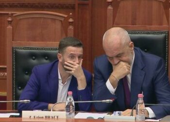 Rama në Dibër: Më thonë pse bërtet Erion Braçe?! Po s’bërtiti ai, s’e kap kamera
