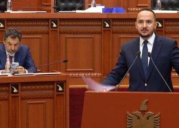 Salianji i kërkon llogari Çuçit: Të kemi shpallur në kërkim që prej një muaji, s’të kapim dot