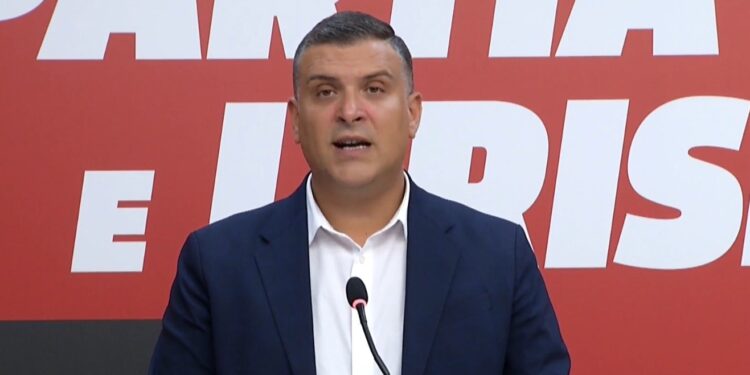 “Niko Peleshi shpall tender për tallava”, Partia e Lirisë denoncon ministrin e Mbrojtjes