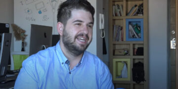 Eksperti IT: Rënia e shërbimit të WhatsApp, sulm kibernetik