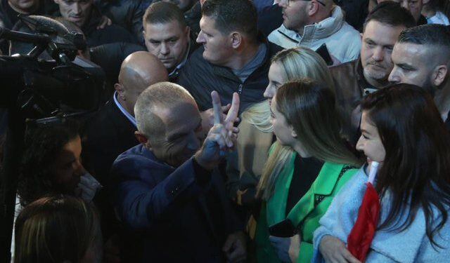 Pse nuk kishte dhunë në protestën e opozitës