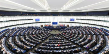 PE miraton rezolutën për zgjerimin, rezervat për 6 vendet e Ballkanit të Hapur