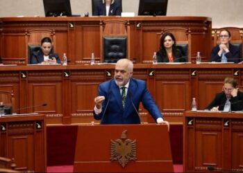 Përplasje mes Ramës dhe Salianjit: Je si miza në të pasmet e kalit
