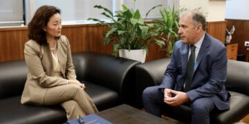  “Askush, pavarësisht gradës apo pasurisë s’është mbi ligjin!”, Yuri Kim vizitë në Prokurorinë e Posaçme