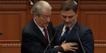 Si gjyq “divorci”…