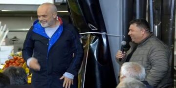 Biznesmeni lushnjar apel emigrantëve: Kthehuni, rrogat i kemi më shumë sesa deklarojmë