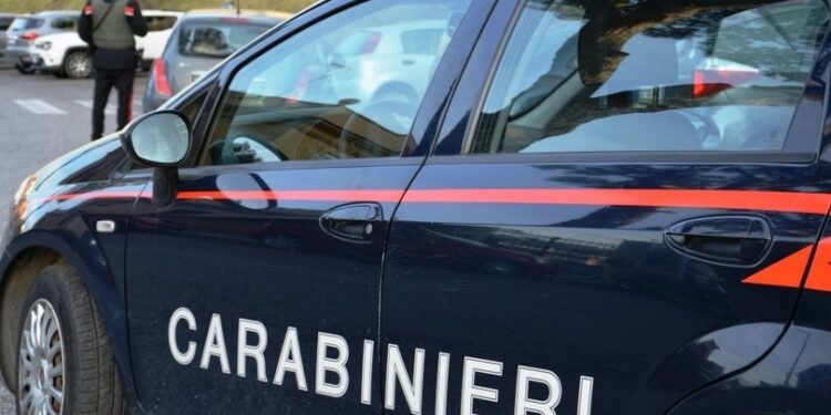 Gjente vajza të bukura dhe i prostituonte në Itali, pranga “tullacit” shqiptar