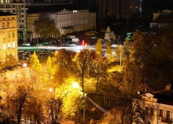 Ukraina thirrje qytetarëve: Largohuni nga vendi, që të kursejmë energjinë