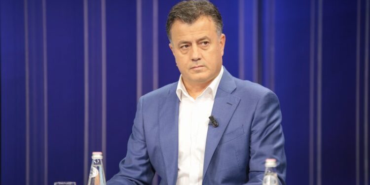 Flamur Noka habit me deklaratën e tij: Kam një shtëpi të padeklaruar (VIDEO)