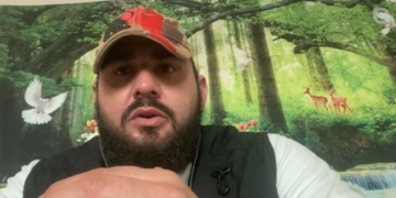 “Ha të paktën 2 kg mish në ditë”, “Herkuli” shqiptar thyen rekordin botëror, mban 1530 kg mbi trup