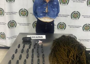 Kishin fshehur k*kainën në paruke, pranga dy grave (VIDEO)