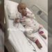 2 vjeçarja vuan nga kanceri i veshkave, e ëma me lot në sy kërkon ndihmë për operacionin e vajzës