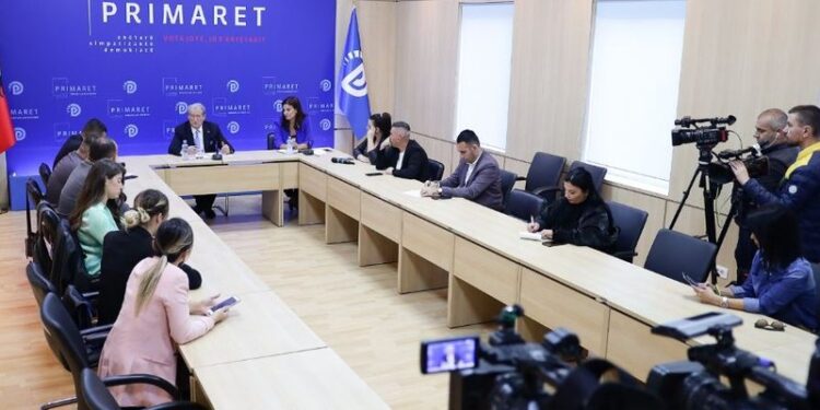 Primaret e PD-së nuk janë si të Republikanëve në Amerikë…