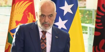 Debati për emigrantët shqiptarë në Britani/ Rama: Tingëllon si një britmë në një çmendinë