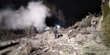 Sulmi rus në maternitetin në Ukrainë/Shpëtohet nëna, foshnja mbetet nën rrënoja