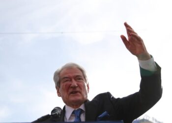 “Unë e shpëtova nga pl*mbat e 97-ës”, ish-badigardi i Berishës: Turpi do iu ndjek gjithë jetën!