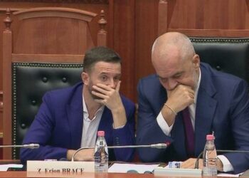 Braçe lë mandatin? Rama-gazetarëve: Hani një lugë mjaltë, zemrën e ka të bardhë dëborë