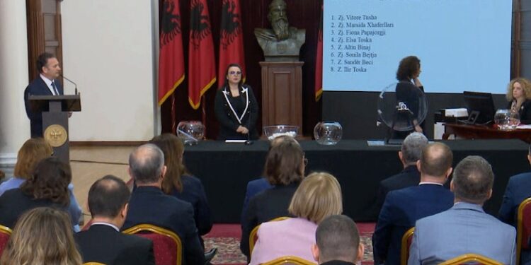 SHORTI/ Gjyqtari Sandër Simoni merr kreun e KED. Emrat që përfaqësojnë 6 institucione të sistemit të drejtësisë