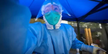 Kina heq rregullat e rrepta C*vid pas protestave