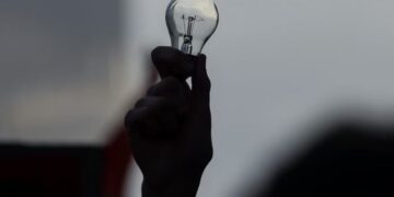 Kosova drejt shtrenjtimit të energjisë elektrike, fatura pritet të shkojë 15% me tepër