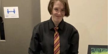 Masakër në një shkollë në SHBA, 28-vjeçarja vret 6 persona mes tyre 3 nxënës, pamje nga momenti sulmit (VIDEO)