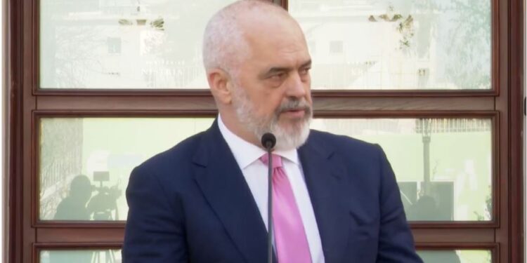 Rama: Pensionistët do marrin 5 mijë lekë më shumë nga muaji tjetër