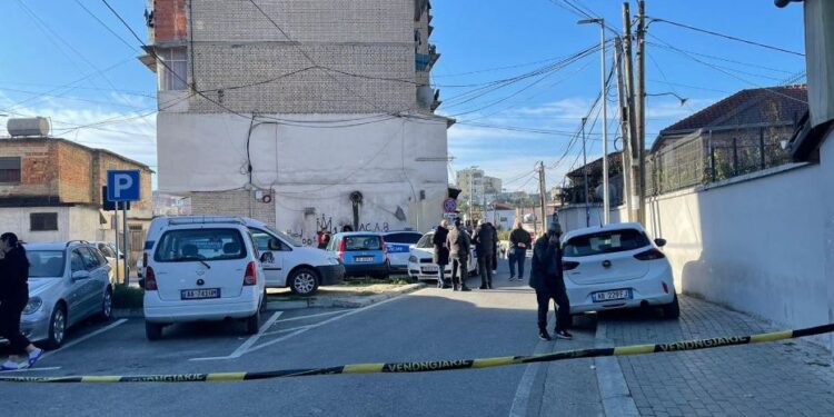 Krimi në Tiranë i paralajmëruar? 43-vjeçari kishte kërcënuar më parë vëllanë dhe kunatën, prej disa kohësh nuk flisnin