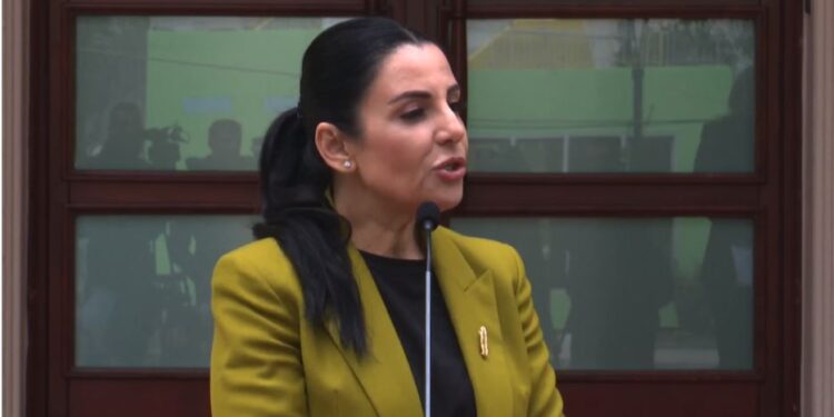 110 mln euro për Becchettin, a do tërhiqet qeveria nga rritja e rrogave dhe pensioneve? Balluku: Shqipëria nuk do merret peng nga një kriminel