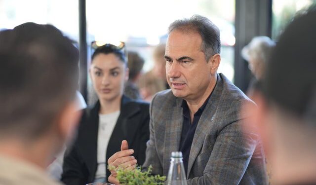 Boçi takohet me studentët: Java nis me energjinë e të rinjve