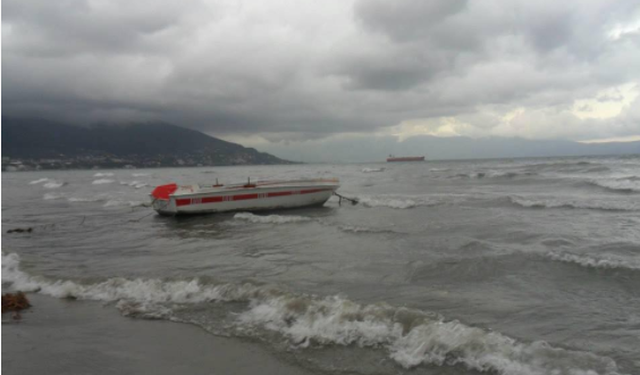 Fundjava me mot të paqëndrueshëm, diell dhe reshje shiu në gjithë vendin