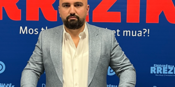 I hodh makina në erë me tritol, kreu i PD në Vaun e Dejës: S’kam konflikte me askënd