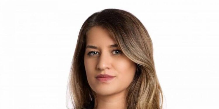 Jep dorëheqje zëvendësministrja e Mjedisit, zbardhet arsyeja