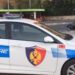 Alarmoi policinë duke vendosur GPS në dy makina në Pogradec, identifikohet dhe shpallet në kërkim autori