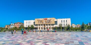 Shqiptarët, më të shqetësuarit në Ballkan për ekonominë pas luftës në Ukrainë