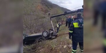 “Po flisnin në telefon kur papritur”, detaje nga aksidenti tragjik i çiftit në Librazhd