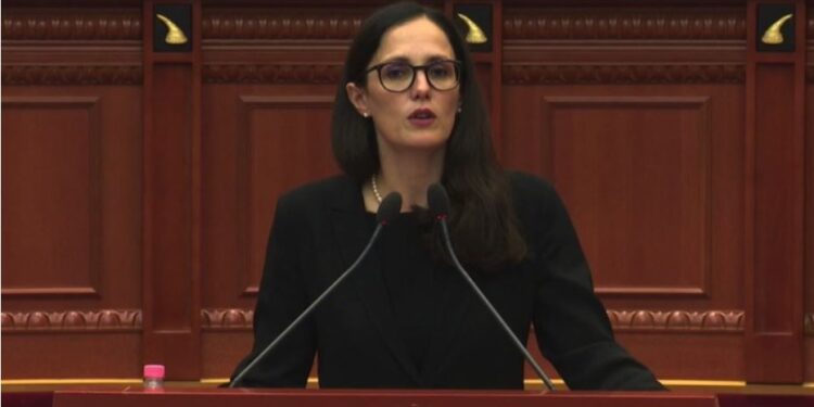 Rritja e rrogave për qeverinë, deputetët dhe administratën, Ibrahimaj: Synojmë të përmirësojmë hierarkinë e pagave