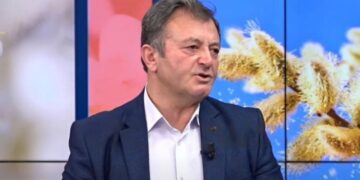 Ylli Merja: Pse duhet të dilni 20 minuta në diell, pa krem mbrojtës