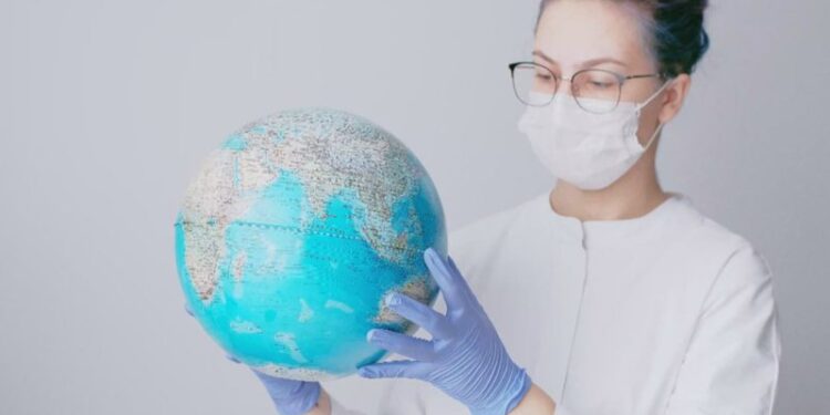 “Sëmundja X”, epidemiologët japin alarmin për një pandemi të re vdekjeprurëse