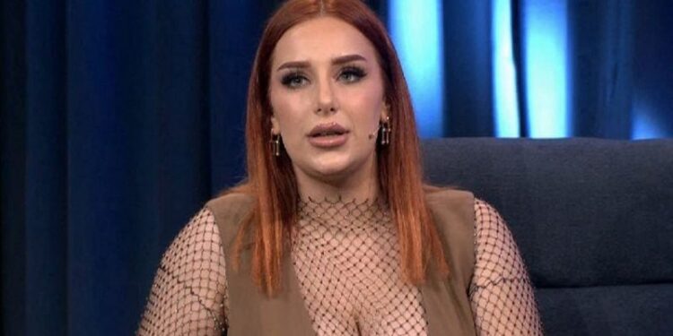 Nuk ndalet Tea, zbulon emrin e personazhit të njohur që kërcënuan familjarët e Kiarës
