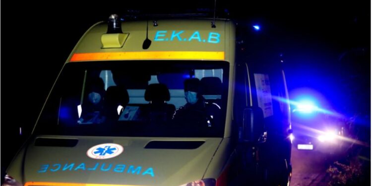 Pas sherrit burri godet me shishe në kokë partneren shtatzënë, 19-vjeçarja refuzon të shkojë në spital