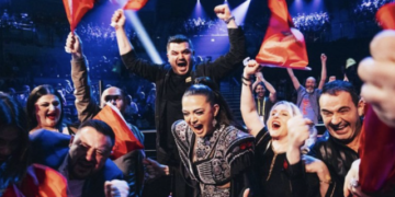 Shqipëria u rendit në vend të 22-të, reagon ashpër bashkëshorti i Albinës: Eurovisioni nuk ka më vlera (Foto)