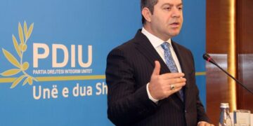 Arrestimi i Belerit, Shpëtim Idrizi thirrje drejtësisë: Mos u intimidoni nga shtantazhet, të papranueshme vizitat e zyrtarëve grekë për burgaxhiun