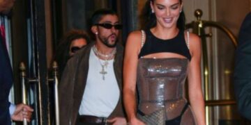 Prej kohësh në një romancë me Kendall Jenner, Bad Bunny takohet me familjen Kardashian