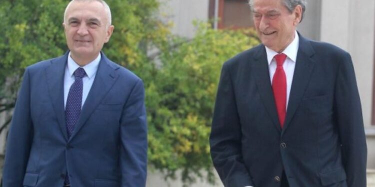 Dita e fundit e fushatës dhe arrestimi i Belerit, Meta shkon në zyrën e Berishës