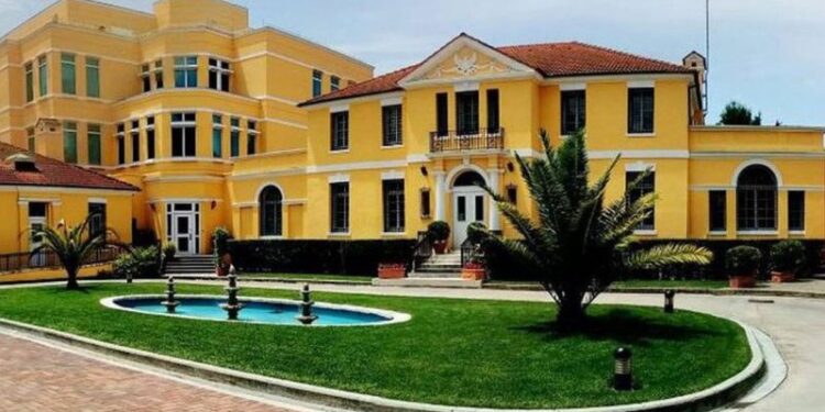 Dy ditë larg nga zgjedhjet, Ambasada e SHBA del me mesazhin e fuqishëm