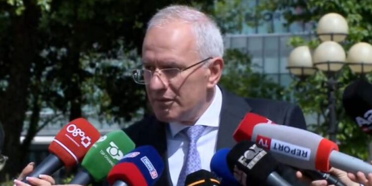 “Me Berishën në krye nuk bëhet, duhet lidership i ri në PD”, Xhaferaj komenton largimin e Alibeajt dhe humbjen e BF