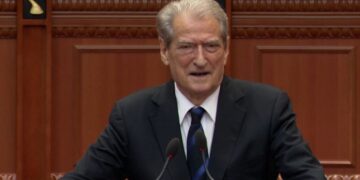 Berisha: Qëllimi i Vuçiç dhe Ramës është ndarja e Kosovës mes Shqipërisë dhe Serbisë